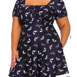 Hot Topic dress butterfly lace up plus-size